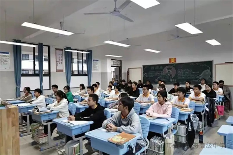 长沙市金秋高级中学复读部教学质量及优势